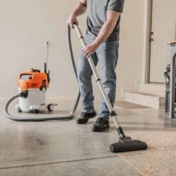 STIHL SE 122 7.9 Gal Corded Wet/Dry Vacuum 8.3 Amps 120 V -Stanleys Shop 1b583fb0 249b 4ba5 ae26 c26416364cde