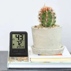 La Crosse Technology 140 Deg Wireless Thermometer 2.64 In. L X 1.38 In. W Black 9 La Crosse Technology 140 Deg Wireless Thermometer 2.64 In. L X 1.38 In. W Black -Stanleys Shop 20176b90 5da9 46e5 a4ef a67052ce729d