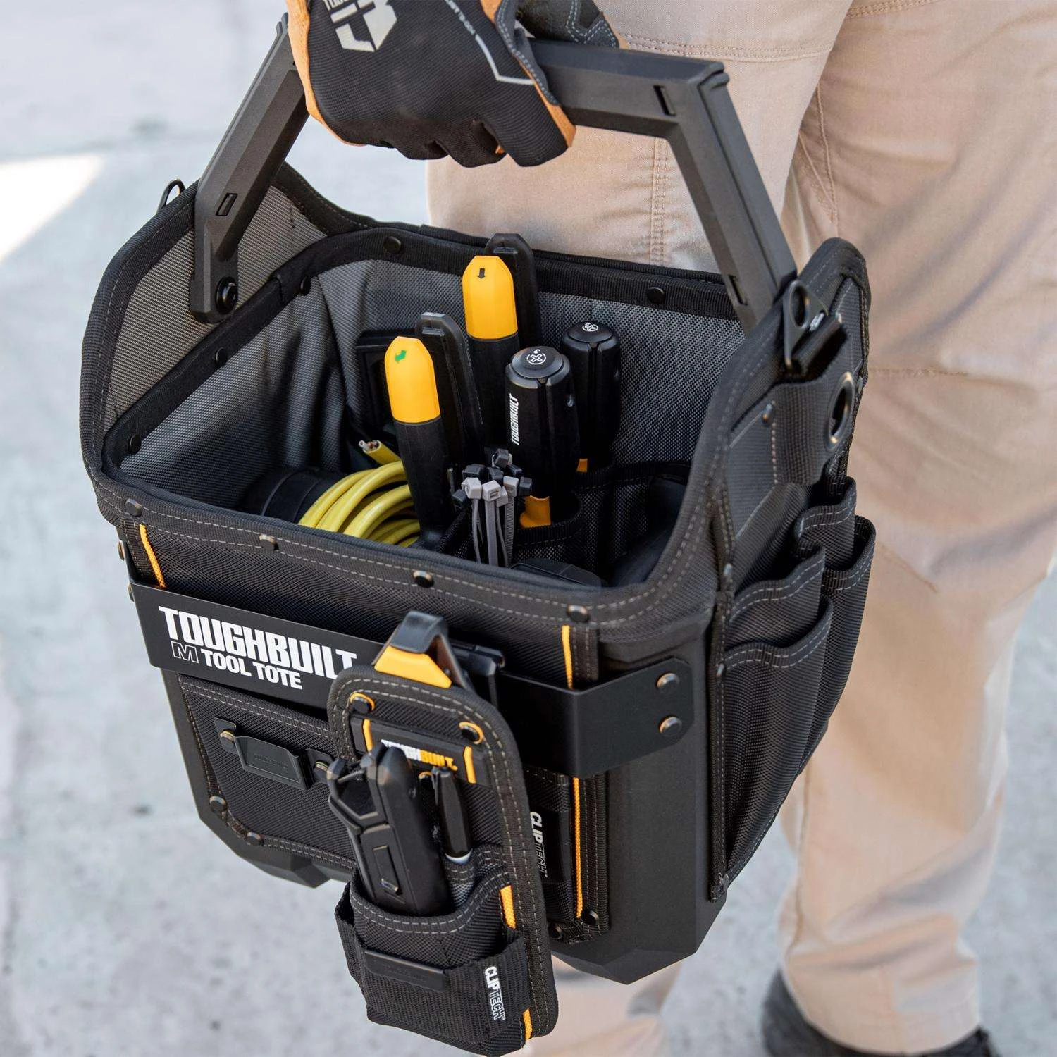 ToughBuilt 14.96 In. W X 14.57 In. H Polyester/Polypropylene Tool Tote 30 Pocket Black 1 Pc 4 ToughBuilt 14.96 In. W X 14.57 In. H Polyester/Polypropylene Tool Tote 30 Pocket Black 1 Pc - Image 2