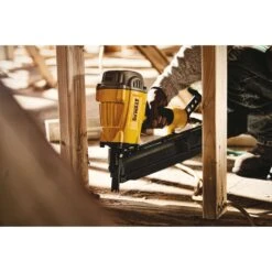 DeWalt 28 Deg Framing Nailer Kit -Stanleys Shop 8b1e6b6d ec25 4b57 b15b 41f79922c8b6