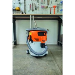 STIHL SE 122 7.9 Gal Corded Wet/Dry Vacuum 8.3 Amps 120 V -Stanleys Shop c6ea9199 92c1 487e bddf 34a274f6704a
